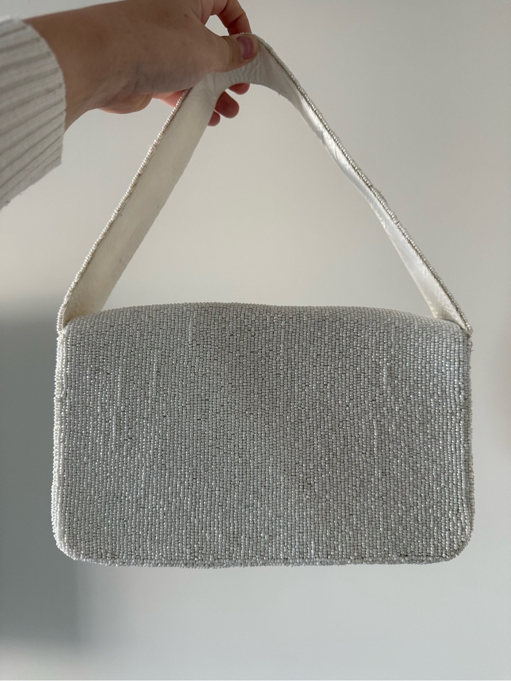 White Beaded Travel Patch Shoulder Bag - Picture 3 of 6